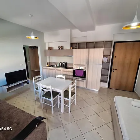 Amaris Apartment