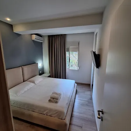 Amaris Apartment *