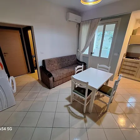 Amaris Apartment Vlore